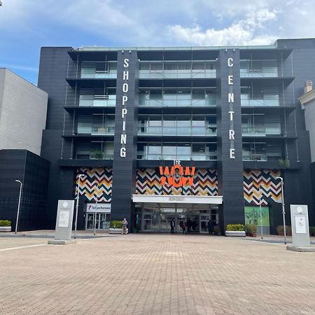 Luxury Boutique Apartment Fiumicino Bagian luar foto