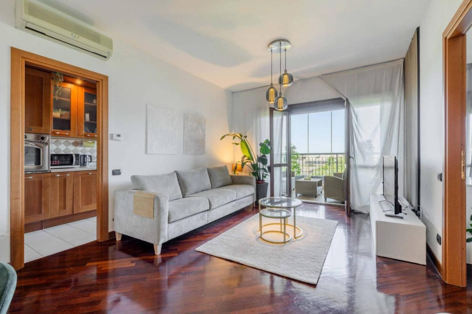 Luxury Boutique Apartment Fiumicino Bagian luar foto