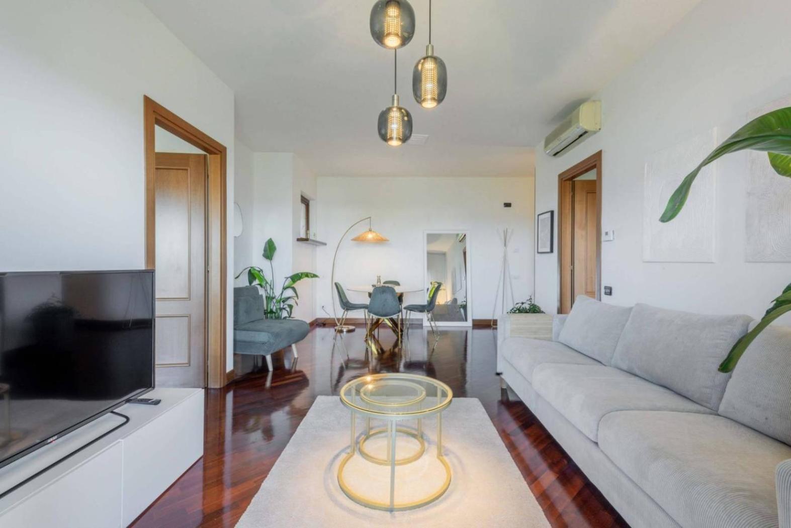 Luxury Boutique Apartment Fiumicino Bagian luar foto
