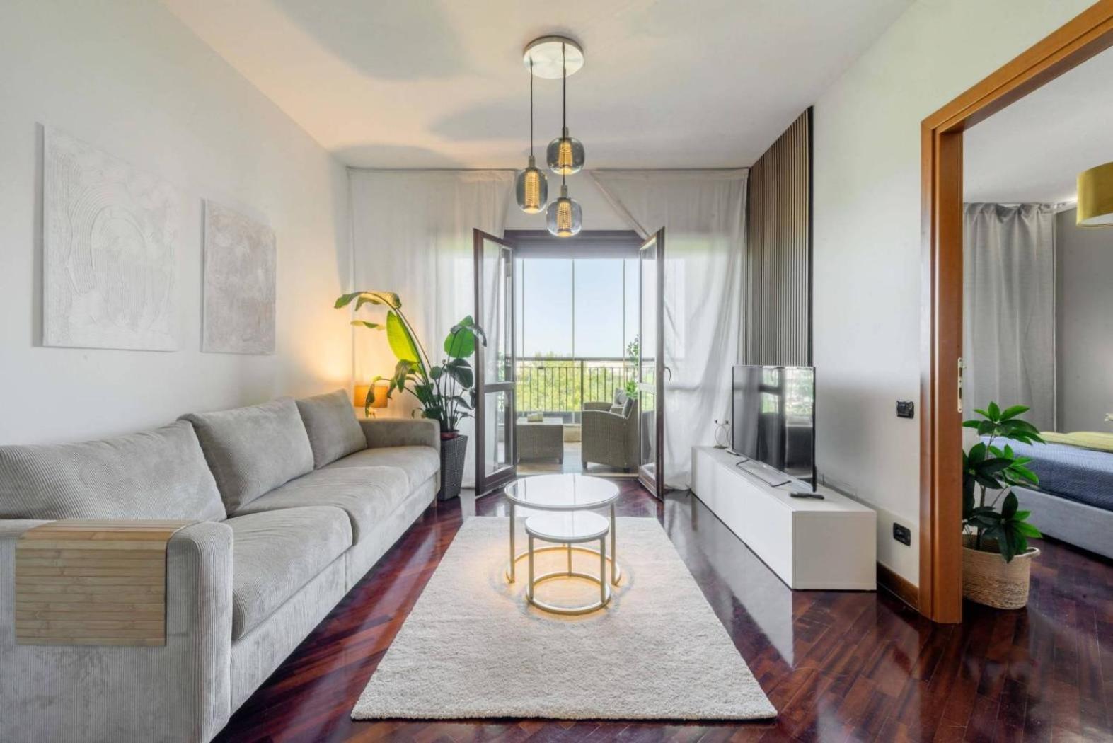 Luxury Boutique Apartment Fiumicino Bagian luar foto
